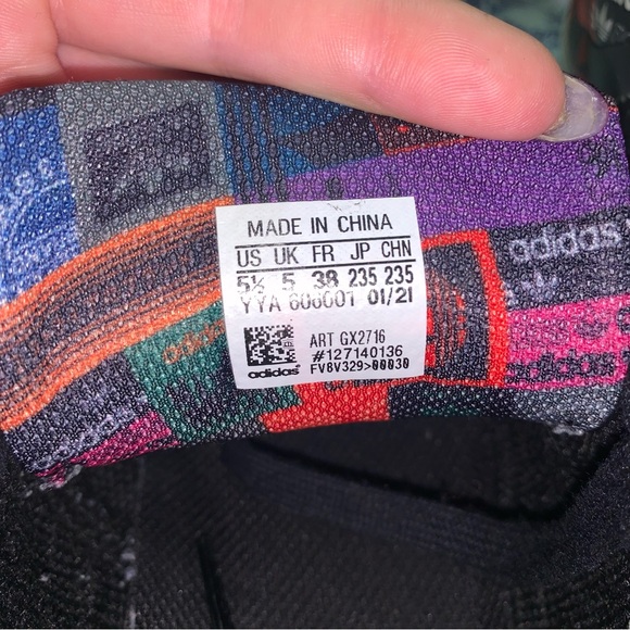 Adidas Superstar Originals Black Multi Logo Translucent Toebox GX2716 sz 5 1/2 - Picture 8 of 9